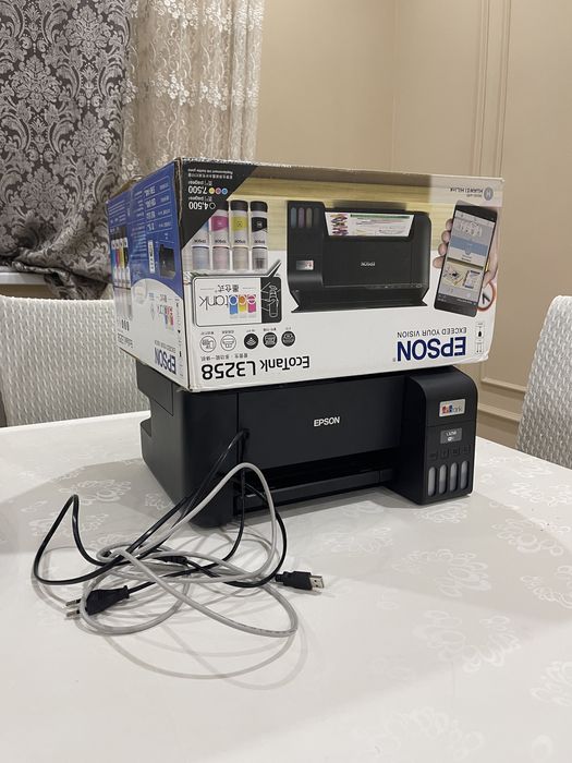 Продам цветной принтер МФУ Epson L3258