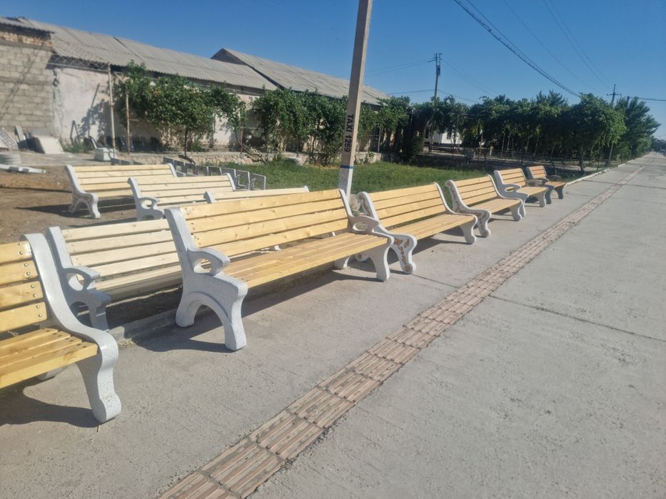 Скамейка из мрамора