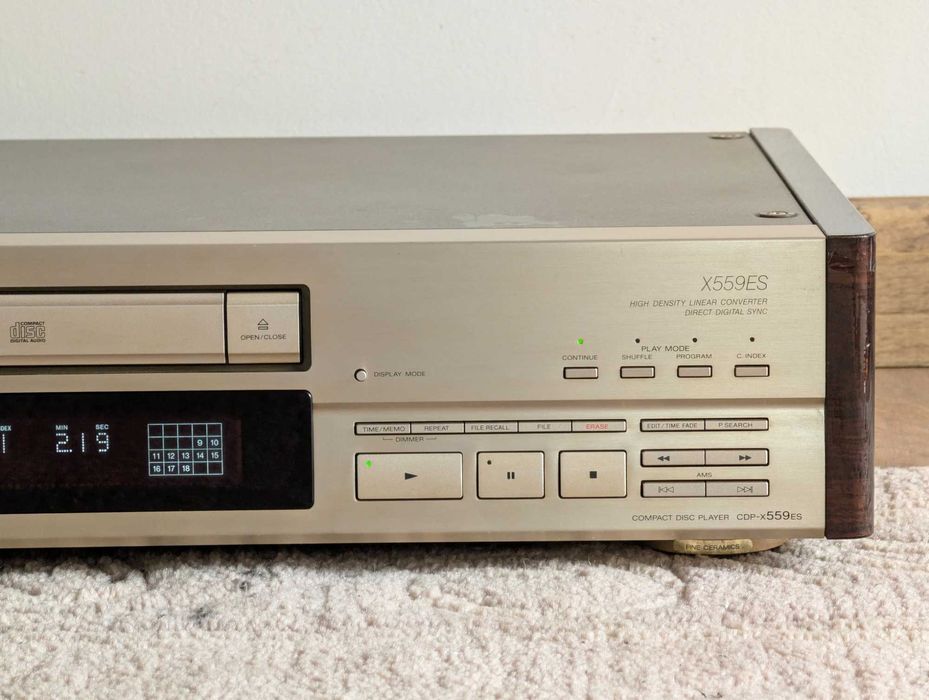 Vand CD Player SONY CDP-X559ES