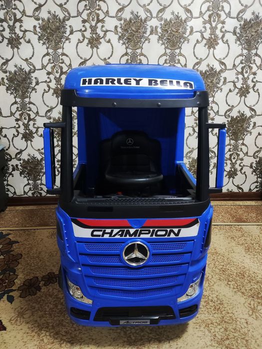 Bolalar uchun elektr yuk mashinasi Mercedes