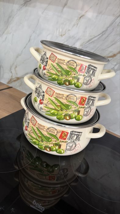 продам кастрюли в хорошем состоянии