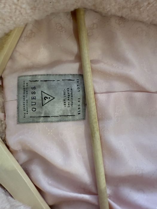 Guess- страхотно палто