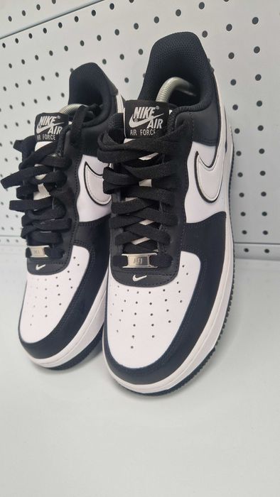 Оригинални мъжки маратонки- NIKE AIR Force 1