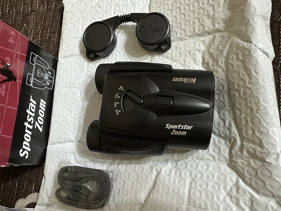 Nikon Sportstar 8x24x25 superzoom japan