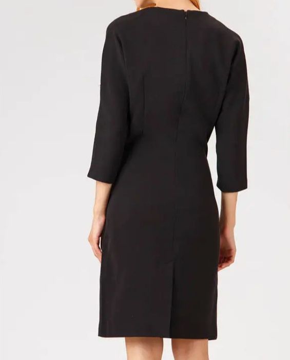 Продается новое платье