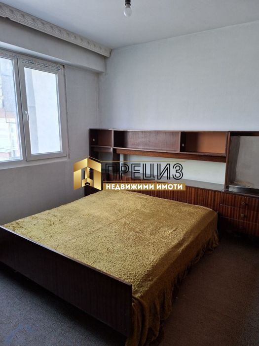 Продажба 3-стаен гр. Шумен - 5-ти полк 83m² - снимка 1