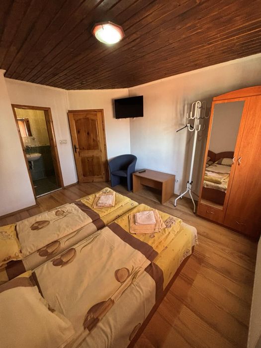 Дава се под наем Къща в с. Черниче, Област Благоевград - 80 кв.м за 2040 € - Снимка #2