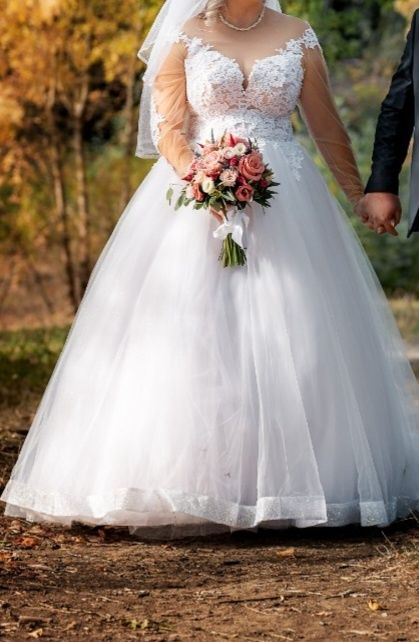 Vând rochie mireasa