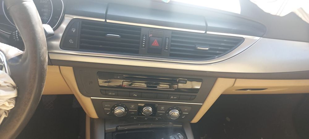 Dezmembram Audi A6 C7 2.0 TDI CGL