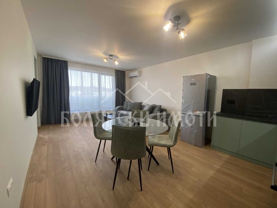 Продава се Двустаен апартамент в Велико Търново, Зона Б - 75 кв.м за 1071 €/кв.м - Снимка #1