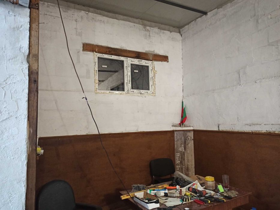 Дава се под наем Склад в Пловдив, Индустриална зона - Север - 150 кв.м за 448.8 € - Снимка #4