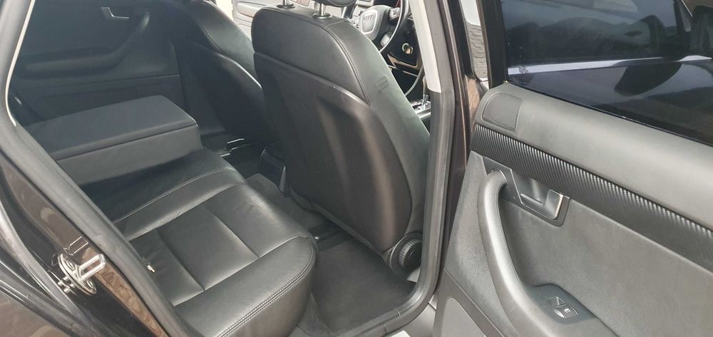 Audi A4 2.0 TDI*** Automatic+ Tapiterie piele+ Navigatie MMI***