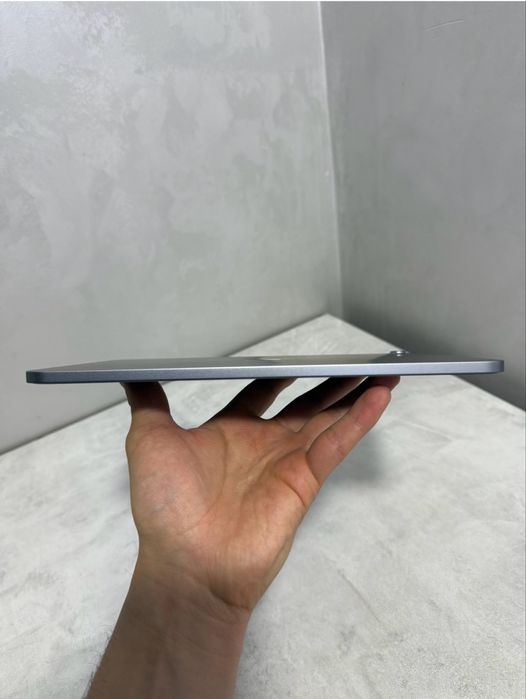 iPad Air M3 (2025)