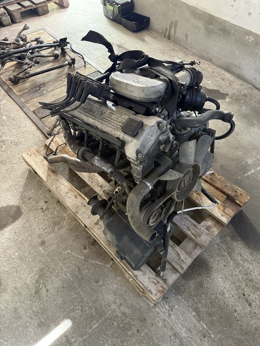 Мотор в сборе 1.8 BMW e34 e36