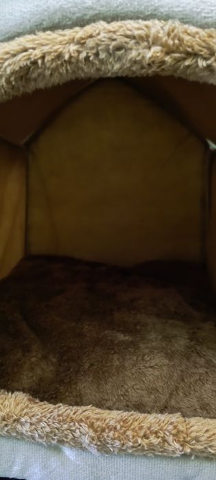 Къщичка за коте или малко кученце