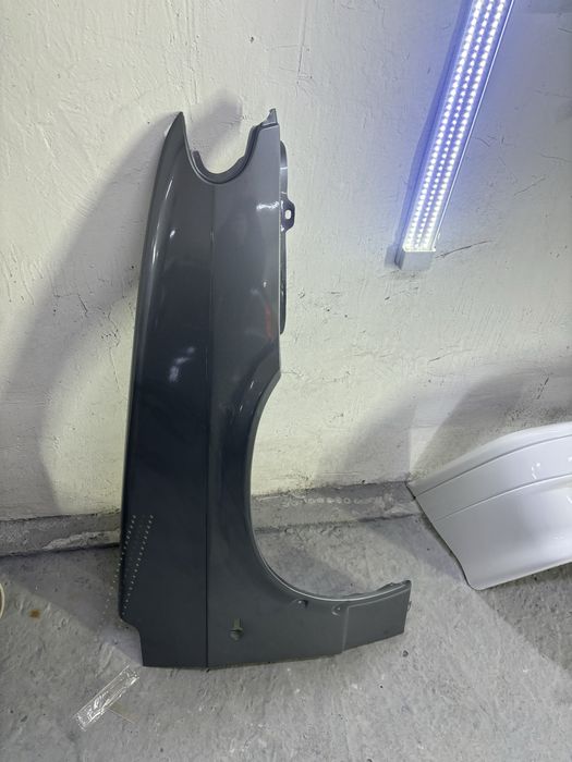 Бампер ваз 2114.   Ваз 2115 крило оригинал