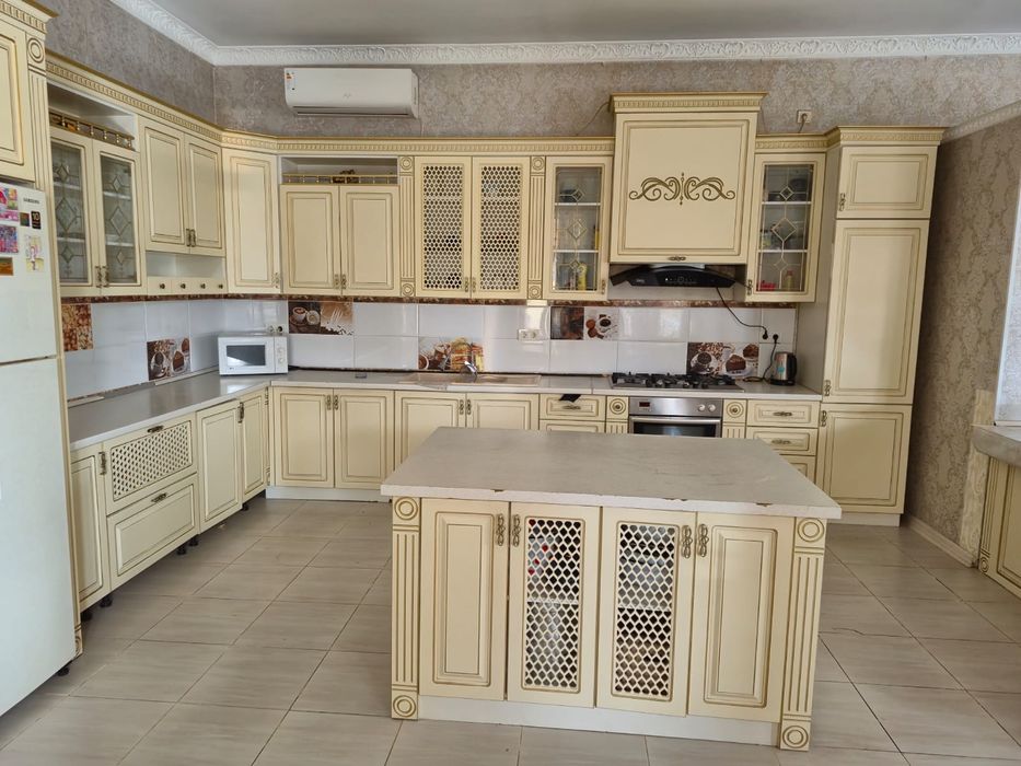 Кухонный гарнитур