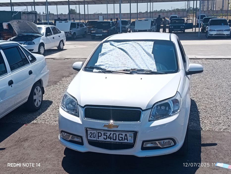 Nexia 3 Mexanika Toptoza rasxodi yoʻq 80000probegi