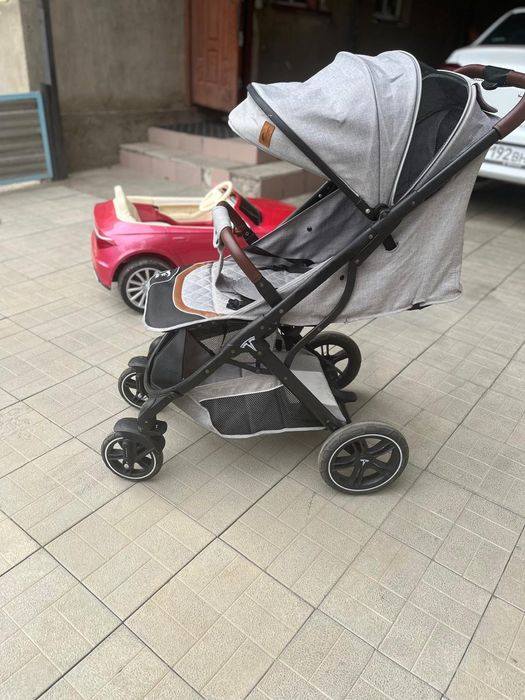 Продам каляску детскую
