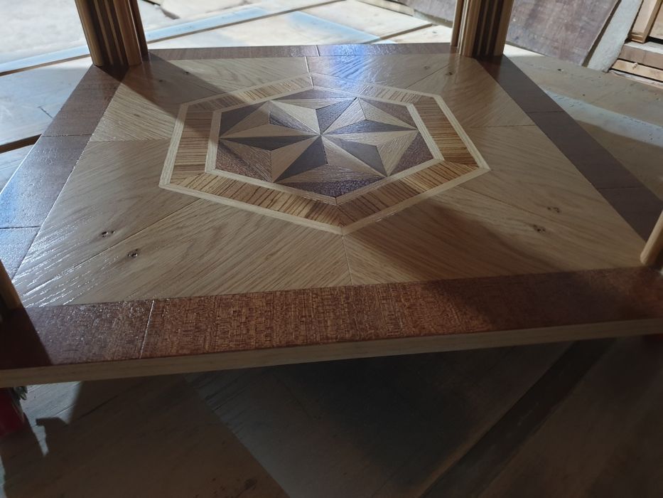 Столик, Ручная Работа. 1 экземпляр в Мире