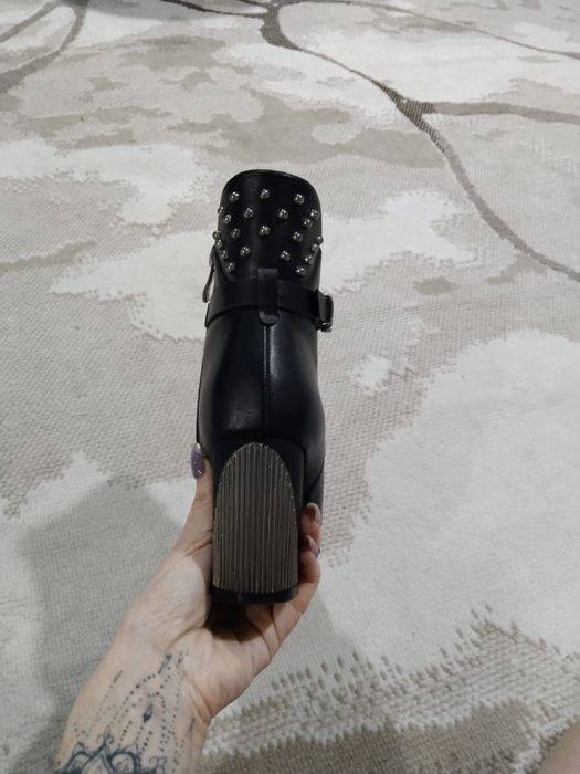 Продам ботильоны