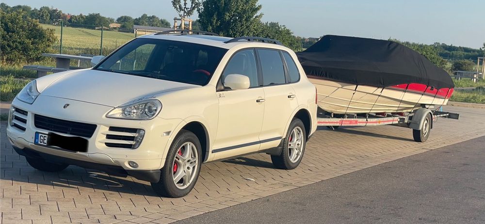 PORSCHE CAYENNE  3L-TDI 3, 5T-AHK Panorama 295/30/ZR/22 Zoll