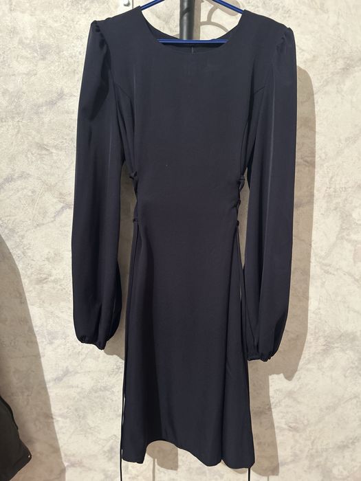 темно синее платье