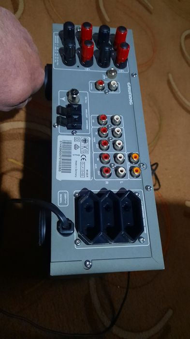 Усилвател с тунер GRUNDIG , RECIVER