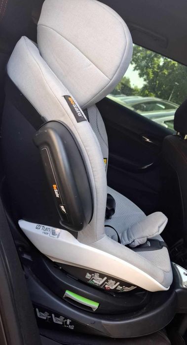Scaun auto BeSafe iZi Turn i-Size 2022, rotativ, 6 luni-4 ani