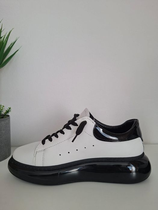 Sneakers barbati din  piele mărimea 41