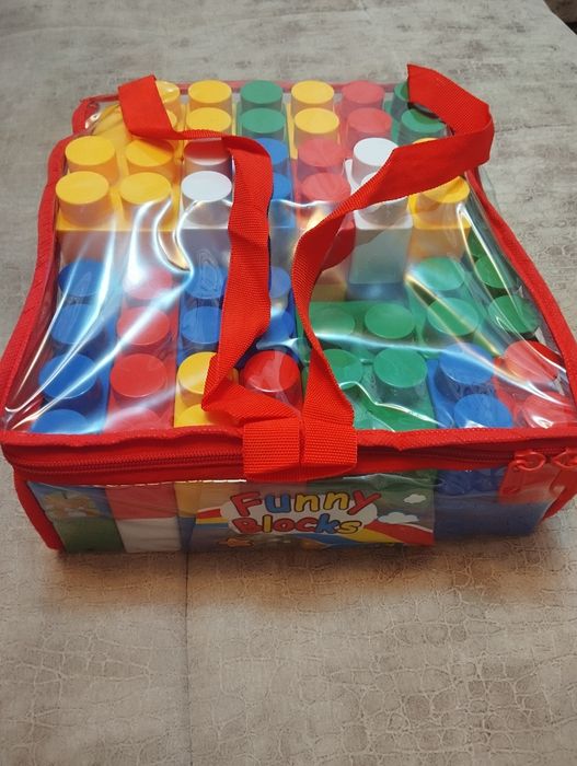 Продам конструктор детский