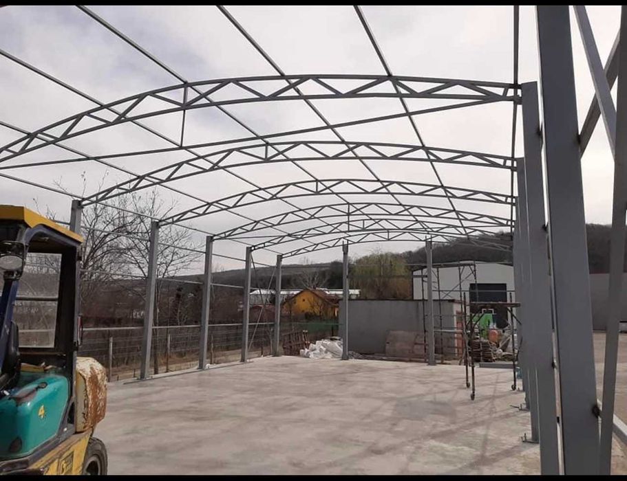Hale / Structuri Metalice