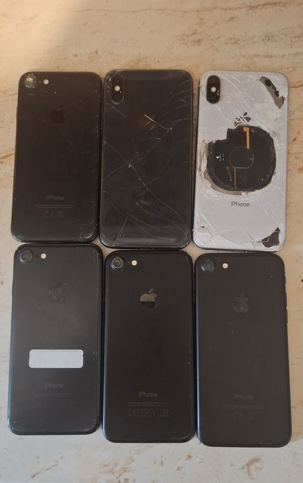 Vând telefoane iPhone