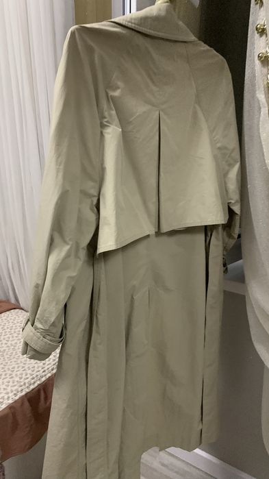 Плащь MANGO XS 48