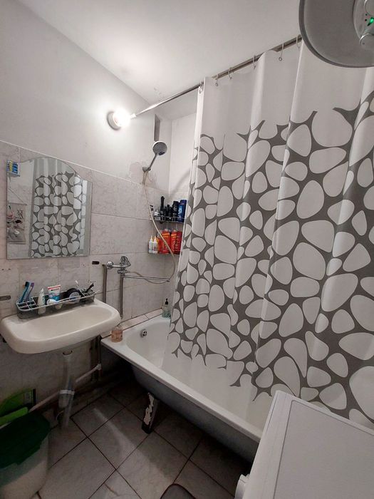 Двухкомнатная улучшения квартира