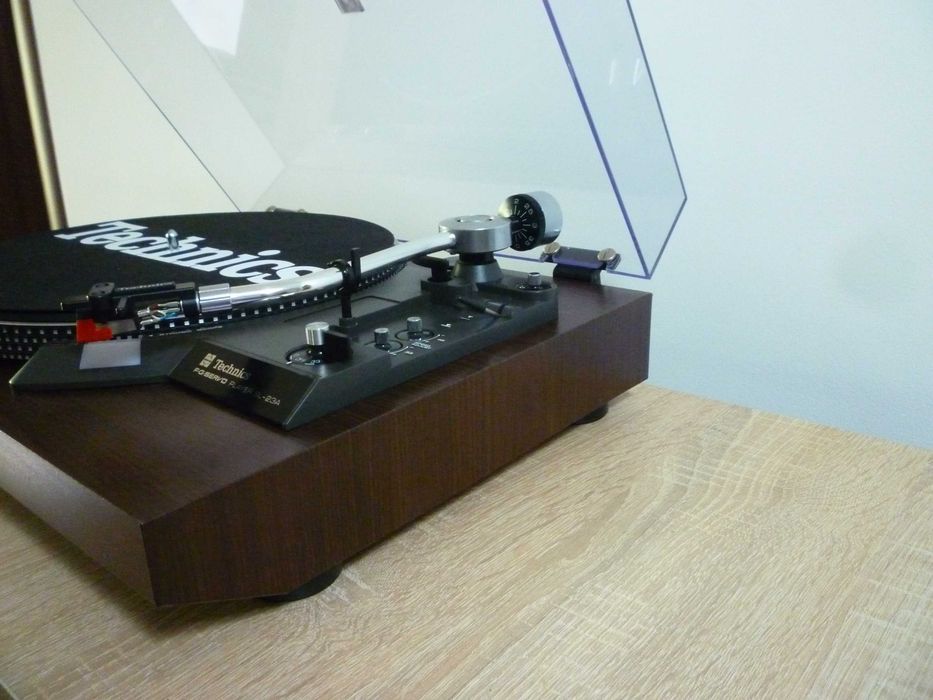 NOU ! pick-up  technics   sl -23a