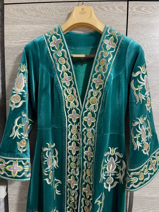 Дубайское красивая абая