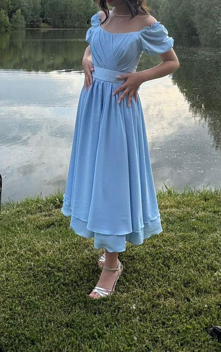 Rochie elegantă Ice blue, unicat, făcută pe comandă, cu corset – purtată o singură dată.