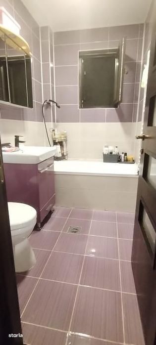 Vila 5 camere cu piscina,teren 618mp,constr.2011,Colentina-Andronache