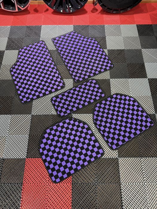 Универсальные коврики JDM клетка