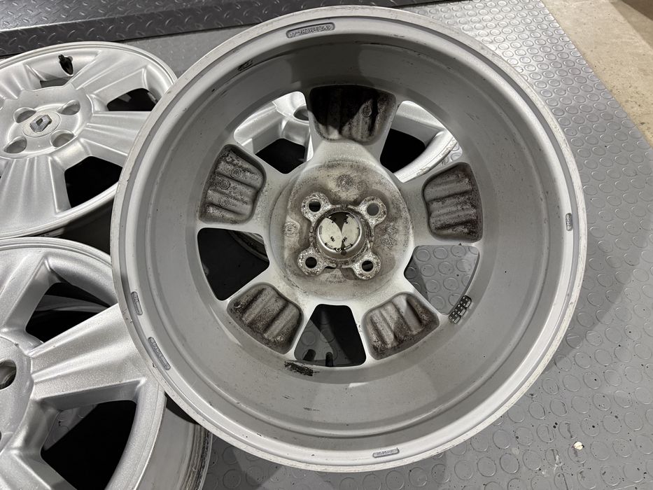 4бр. ОРИГИНАЛНИ 16” Джанти 4х100 за -RENAULT/други- 6.5Jx16CH4, ET44