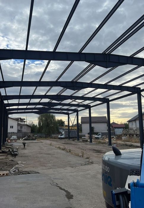 Vand hale metalice la super preț-calitate