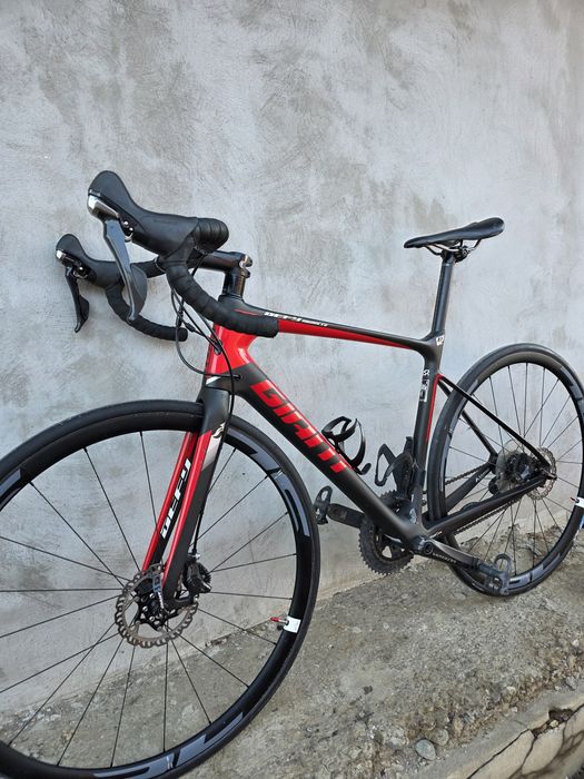 Cursiera giant defy carbon