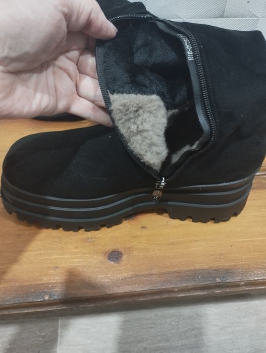 Ботфорты новые продаются