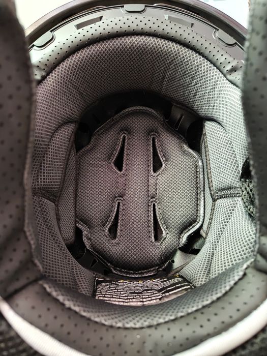 Каска за мотор/скутер Novic Skidd - Gloss Black