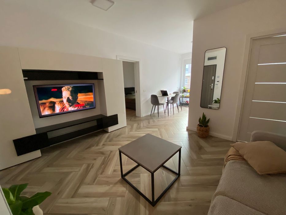 Apartament cu 3 camere West Residence
