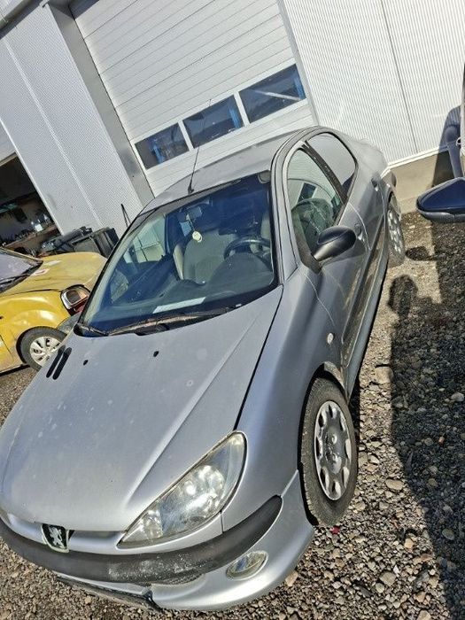 Brat dreapta fata Peugeot 206 2007 sedan 1.4i KFW