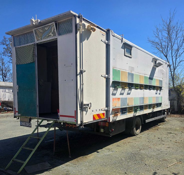 Vand camion apicol pregatir pentru pastorat