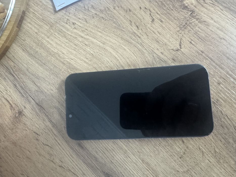 Продам айфон 13 про в хорошом состояний