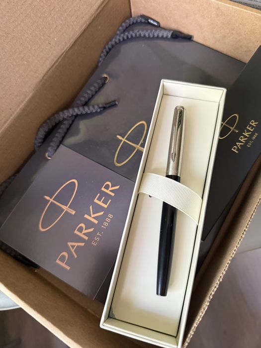 Ручка Parker оригинал перьевая